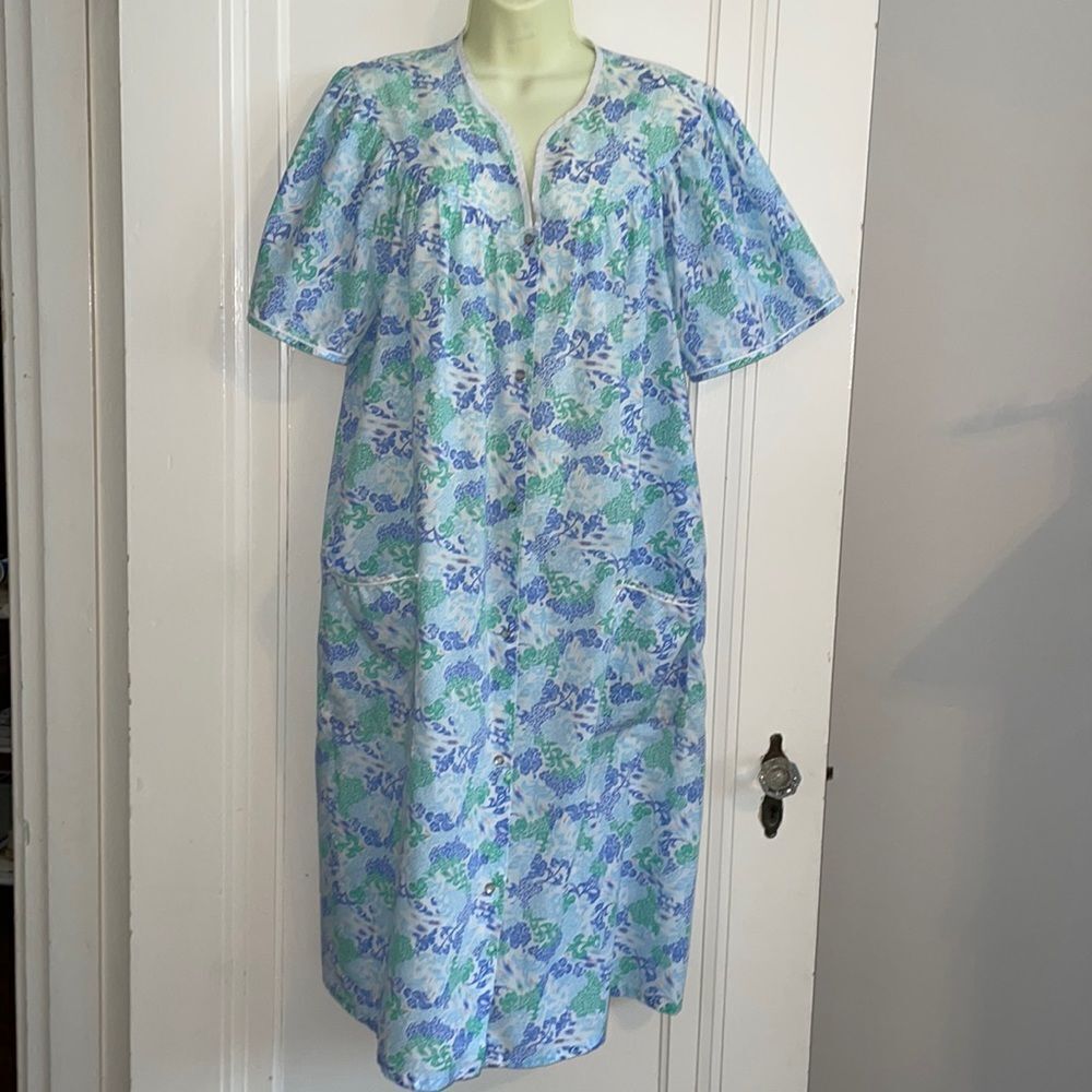 Vintage‎ 80s Coffee Casual (Sears) blue/green polyester/cotton house coat/robe